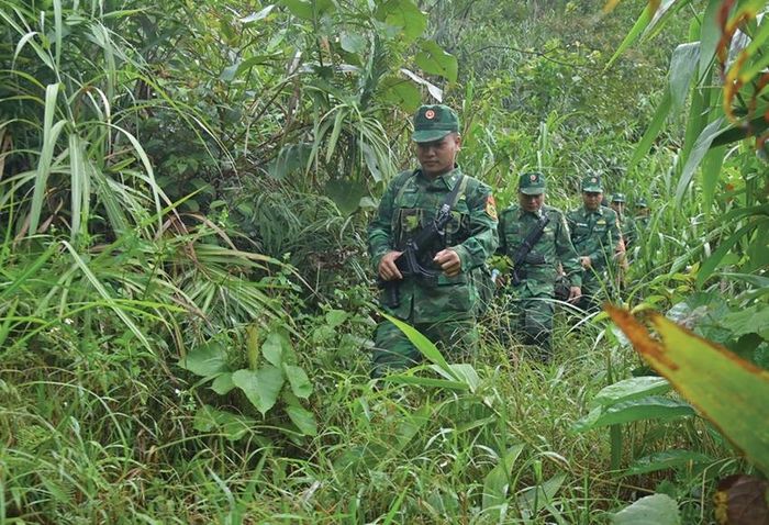 Bước chân tuần tra của lực lượng BĐBP vững vàng trên hai tuyến biên giới.