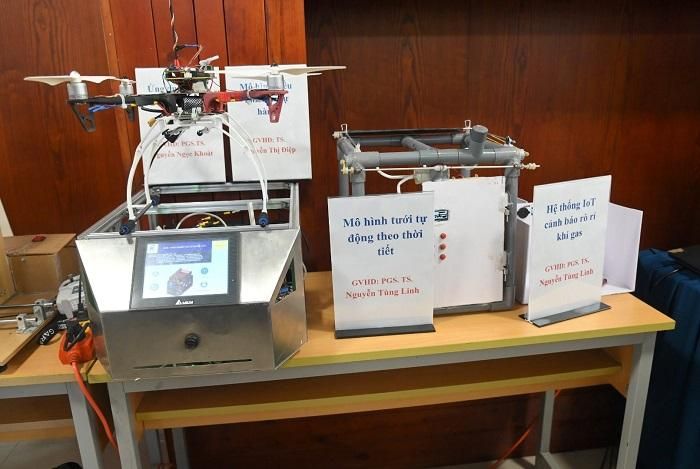 Các mô hình nghiên cứu khoa học tiểu biểu của sinh viên Trường Đại học Điện lực.