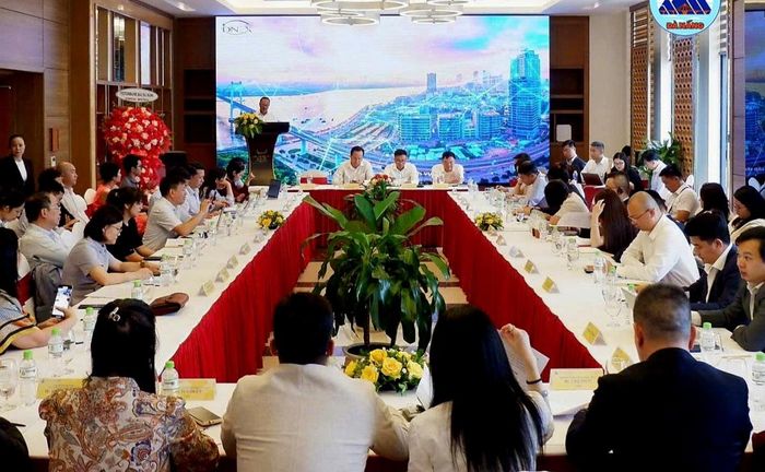 Cơ quan điều hành VIFC-DN đã trao đổi với các chuyên gia về đánh giá tiềm năng và định hướng phát triển mô hình Sở Giao dịch hàng hóa Đà Nẵng (Ảnh: PV)