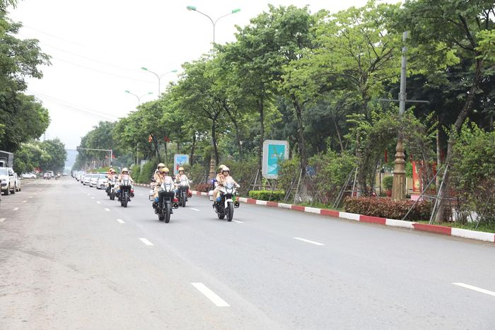 CSGT Sơn La tuần tra trên các tuyến đường.