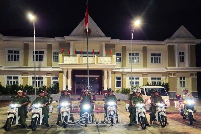 Lực lượng Công an phường Hoà Thành ra quân bảo đảm an ninh, trật tự trong kỳ nghỉ Lễ 2/9.
