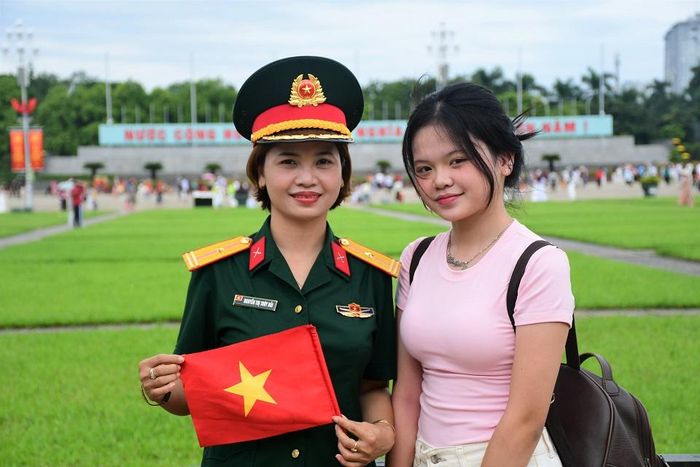 Nhân dịp nghỉ lễ, chị Thúy Hải và con gái cũng tranh thủ lưu lại bức ảnh kỷ niệm