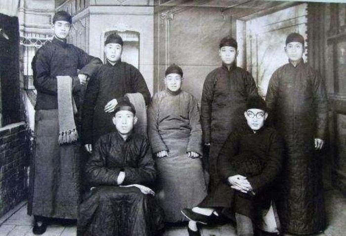 Thành viên Kiều gia vào cuối thời phong kiến. (Ảnh: QQ)