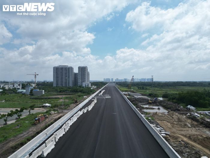 Sau hơn 3 năm xây dựng, dự án đường Vành đai 3 TP.HCM đang bước vào những tháng cuối để hoàn thành các mốc thông xe trong năm 2026.