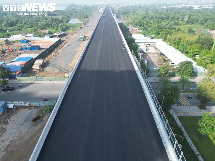 Dự án đường Vành đai 3 TP.HCM có tổng chiều dài hơn 76 km, tổng mức đầu tư hơn 75.300 tỷ đồng, đi qua TP.HCM, Đồng Nai và Tây Ninh. Riêng đoạn phía Đông, tuyến đường mở thêm hướng kết nối TP.HCM với Đồng Nai, đồng thời liên thông với nhiều tuyến giao thông lớn trong khu vực.