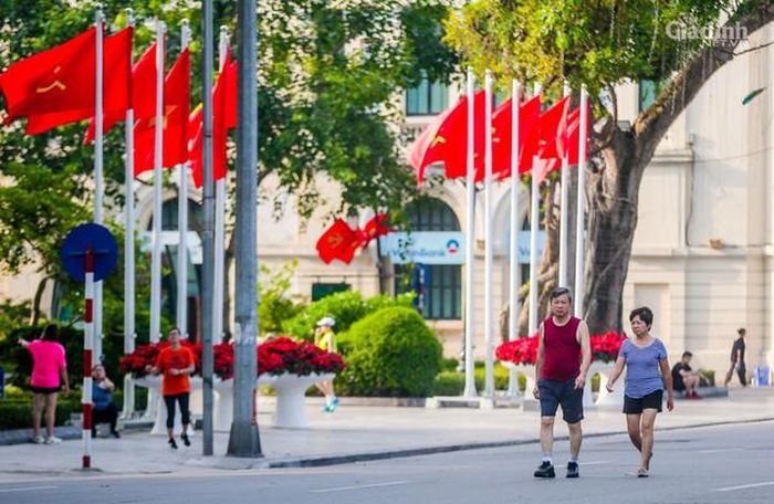 Bắc Bộ chiều tối và đêm có mưa rào và dông vài nơi, ngày nắng trong dịp nghỉ lễ Quốc khánh 2/9.