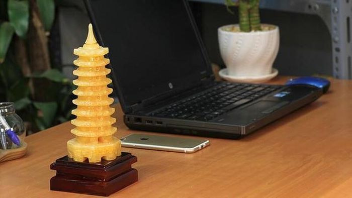 Tháp văn xương trước khi sử dụng phải được nạp cốt và chú cầu tài.