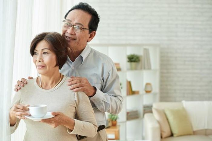 Khi bước vào tuổi già, điều quan trọng không chỉ là có bao nhiêu tài sản, mà còn là giữ được sự độc lập, quyền lựa chọn và một chỗ dựa tinh thần thực sự. Ảnh minh họa