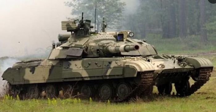 Mỗi đơn vị có một tiểu đoàn với 31 xe tăng chủ lực T-64BM Bulat. Sau hơn 4 năm giao tranh, 2 đơn vị này đã mất một phần tư số xe.