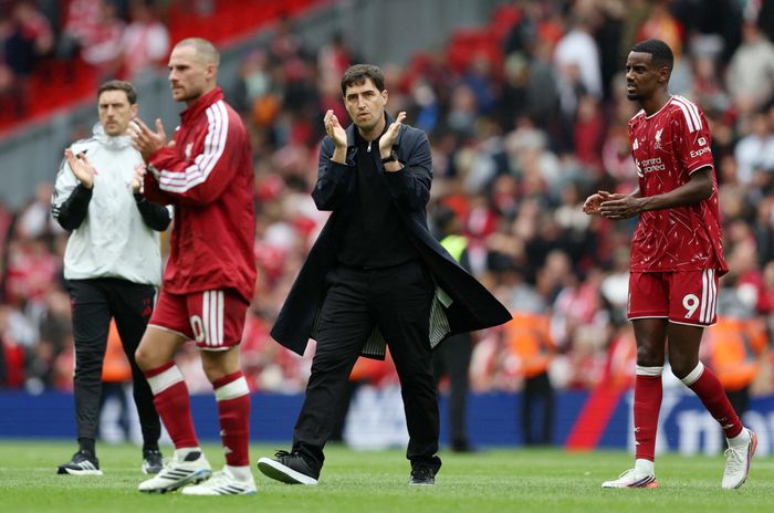Liverpool chi tới 446 triệu bảng để nâng cấp đội hình mùa trước nhưng chỉ đứng thứ năm Premier League, trước khi tiếp tục bỏ tới 123 triệu bảng cho Barcola.