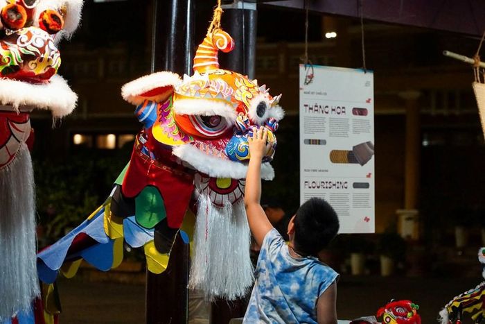 "Chạm" vào những chất liệu, những nghề thủ công truyền thống của Hội An