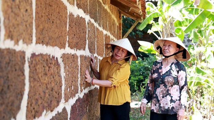 Những ngôi nhà đá ong lưu giữ dấu ấn kiến trúc dân gian và câu chuyện về nếp sống của người dân Vạn Tường