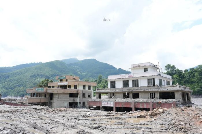 Khu vực bị tàn phá do lũ quét dọc sông Trishuli ở huyện Nuwakot, Nepal, ngày 30/8/2026. Ảnh: THX/TTXVN phát