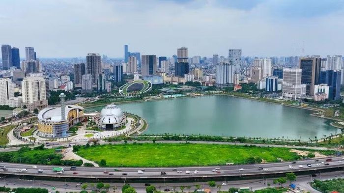 Một góc Thủ đô Hà Nội hiện đại, văn minh. (Ảnh PHẠM HÙNG)