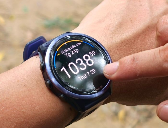  Trên Garmin Forerunner 570, người dùng chủ động lên kế hoạch luyện tập cho mình. 