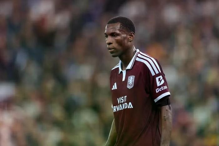 Tiền đạo Nicolas Jackson cũng lần đầu khoác áo Aston Villa sau vụ chuyển nhượng trị giá 65 triệu bảng từ Chelsea. Anh hoạt động nhiều nhưng không tạo được khác biệt trước hàng thủ Arsenal. Ảnh: Getty.