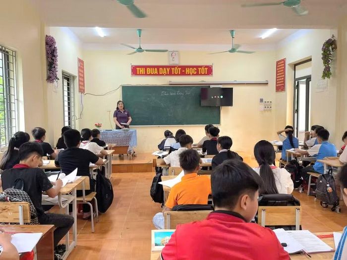 Quang cảnh lớp học tại Trường Phổ thông dân tộc bán trú Tiểu học & THCS Thung Nai (xã Thung Nai, Phú Thọ). Ảnh: NTCC.