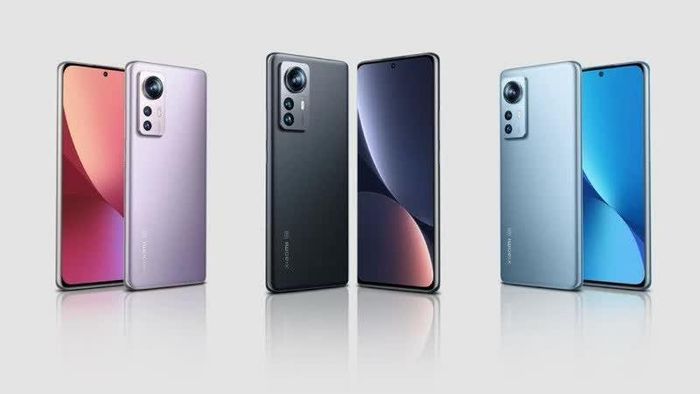 Flagship một thời Xiaomi 12 cũng nằm trong danh sách này.