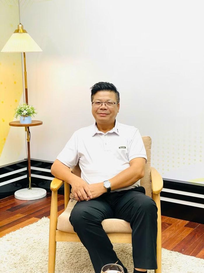 Chuyên gia tư vấn tâm lý Đinh Đoàn, Giám đốc Công ty TNHH Tư vấn tâm lý đào tạo phát triển cá nhân cộng đồng. Ảnh: NVCC.