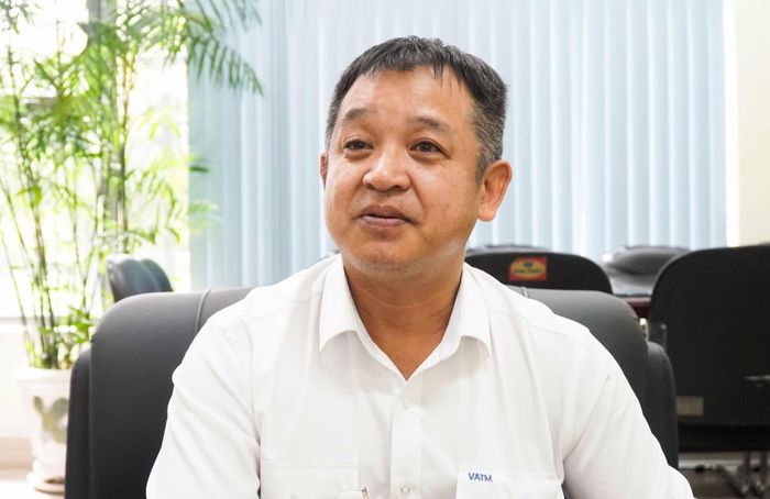 Ông Trần Nam Thắng - Kíp trưởng Trung tâm Kiểm soát Tiếp cận tại sân sân bay Tân Sơn Nhất.