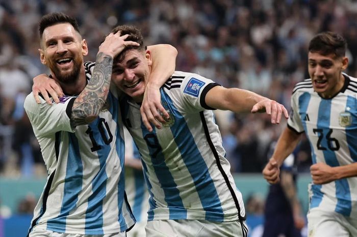 Alvarez được kỳ vọng sẽ phần nào khỏa lấp khoảng trống của Messi