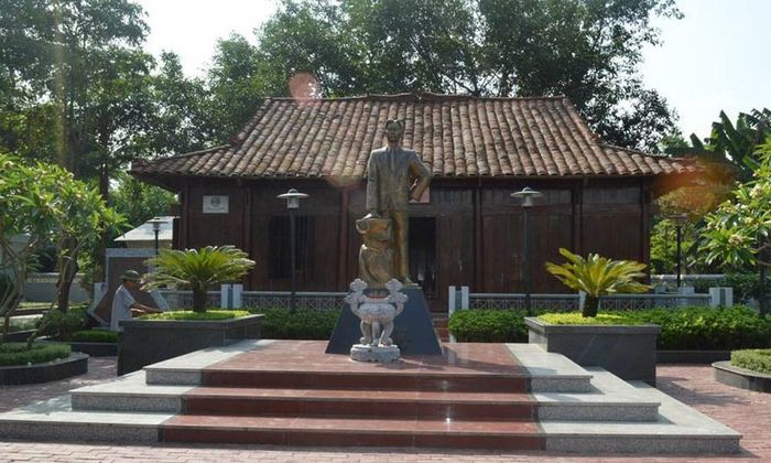 Khu lưu niệm đồng chí Hoàng Đình Giong. Ảnh: Theo Báo Cao Bằng