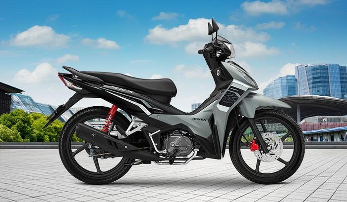 Honda Wave RSX có giá chênh khá cao tại đại lý. Ảnh: HEAD Bình Dương