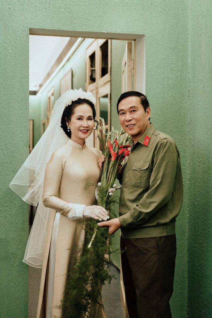 NSND Lan Hương và NSƯT Đỗ Kỷ kết hôn năm 1987. 
