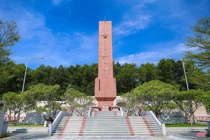 Công trình vừa được trùng tu, tôn tạo với kinh phí hơn 45 tỷ đồng, trở thành địa chỉ đỏ trang nghiêm, góp phần giáo dục truyền thống và lan tỏa đạo lý “uống nước nhớ nguồn”.