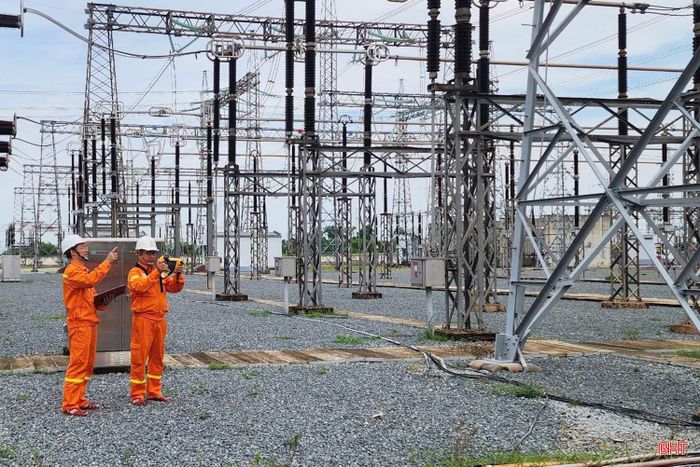 Trạm 500 kV Hà Tĩnh là một “mắt xích” quan trọng trên trục truyền tải điện quốc gia.