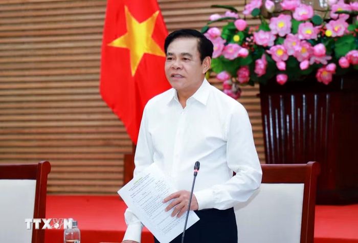 Chủ tịch Ủy ban Nhân dân tỉnh Võ Trọng Hải phát biểu tại buổi gặp mặt. (Ảnh: Trịnh Duy Hưng/TTXVN)