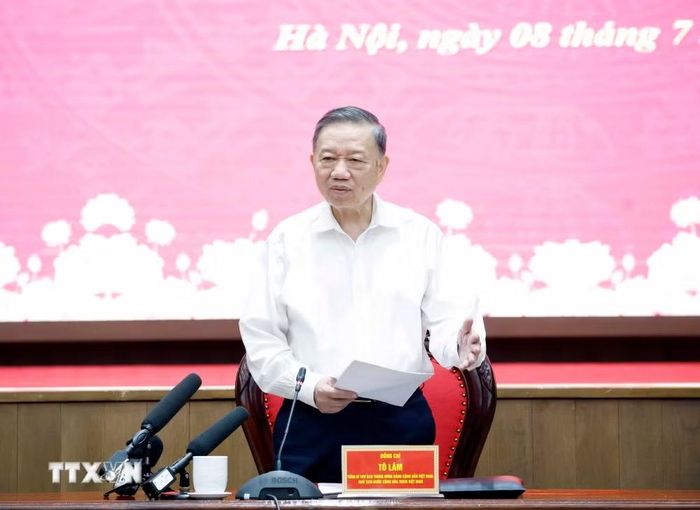Tổng Bí thư, Chủ tịch nước Tô Lâm phát biểu chỉ đạo tại buổi làm việc với Thành ủy Hà Nội. (Ảnh: Thống Nhất/TTXVN)