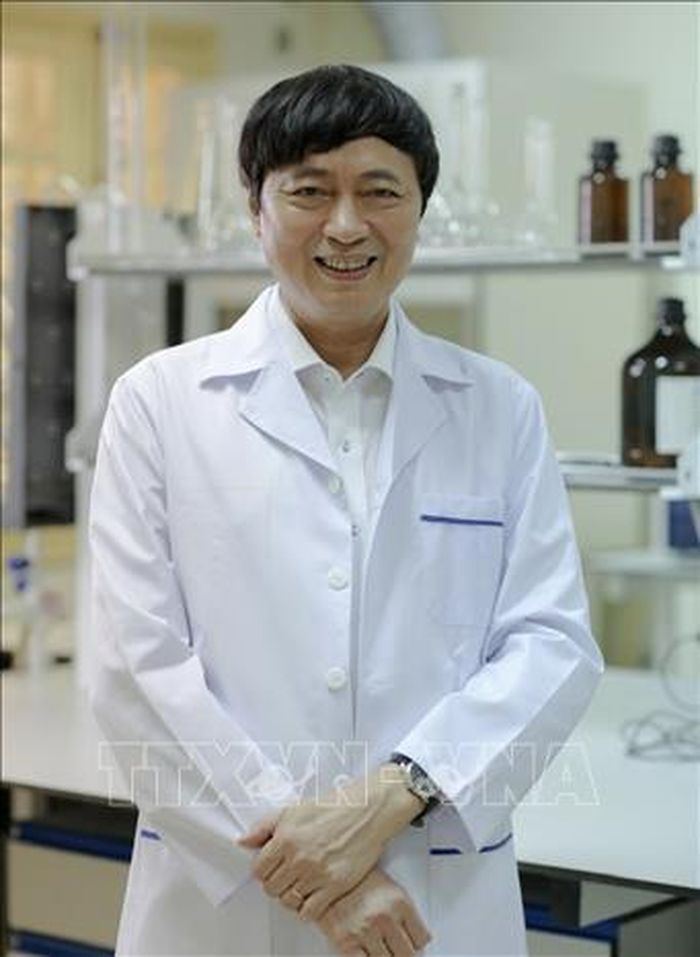 GS, TS Nguyễn Văn Nội, Chủ tịch Hội các Phòng thử nghiệm Việt Nam, nguyên Hiệu trưởng Trường Đại học Khoa học Tự nhiên, Đại học Quốc gia Hà Nội đề xuất, Nhà nước cần tập trung đầu tư có trọng điểm vào các trung tâm thử nghiệm đạt chuẩn quốc tế dành riêng cho công nghệ lõi.