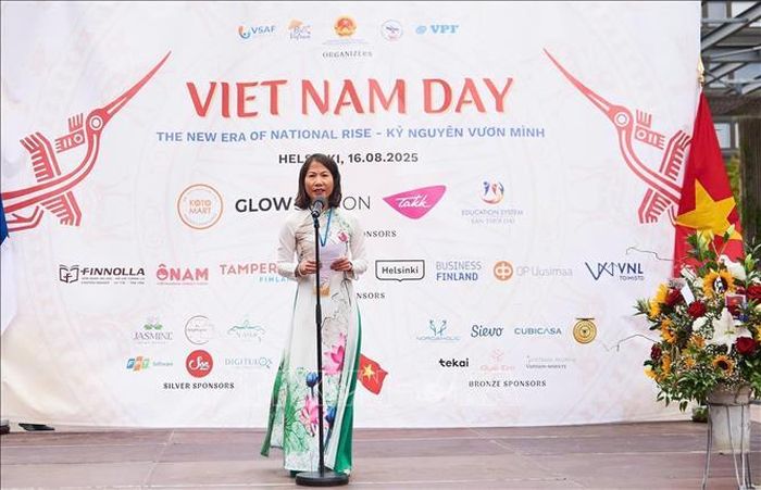 Chị Đỗ Thị Bích Hằng, Chủ tịch BiziVietnam, Tổ chức văn hóa, ngôn ngữ và hợp tác Việt Nam tại Phần Lan. Ảnh: TTXVN phát