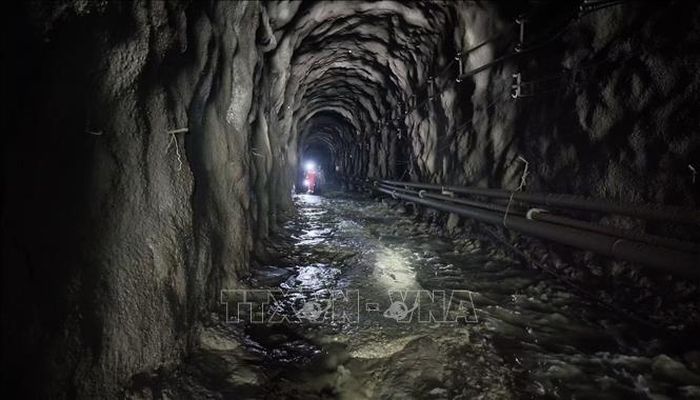 Một đường hầm gần thành phố Bidur, huyện Nuwakot, Nepal, ngày 30/8/2026. Ảnh: THX/TTXVN phát