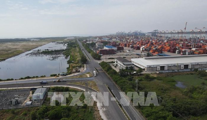 Khu thương mại tự do Cái Mép Hạ hiện có 4 cảng biển và 4 cảng thủy nội địa đang hoạt động. Ảnh: Huỳnh Sơn - TTXVN