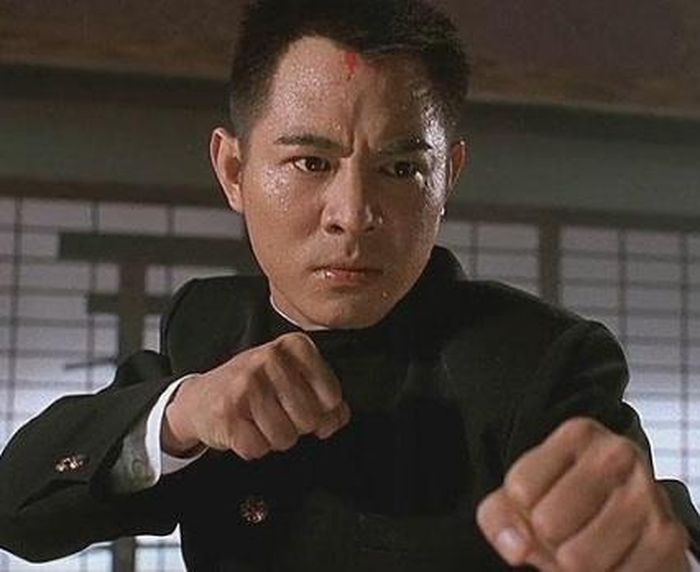 Từ một vận động viên wushu, Lý Liên Kiệt từng bước trở thành ngôi sao góp phần đưa võ thuật Trung Hoa đến với khán giả quốc tế.