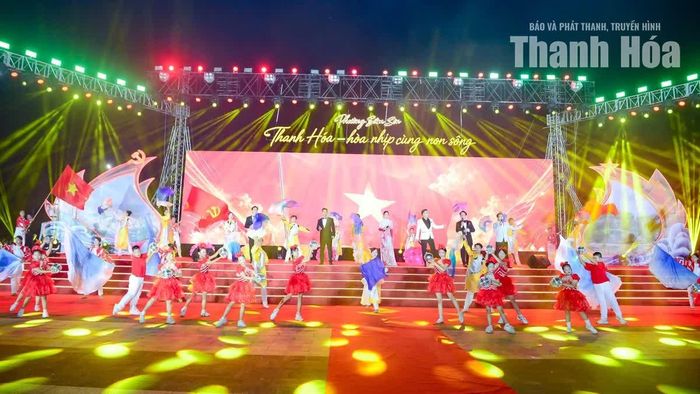Không đơn thuần là một chương trình nghệ thuật, “Thanh Hóa hòa nhịp cùng non sông” còn là hành trình kết nối quá khứ với hiện tại và tương lai. Thông qua âm nhạc, hình ảnh và những màn trình diễn nghệ thuật, chương trình góp phần khơi dậy niềm tự hào về truyền thống lịch sử; đồng thời lan tỏa tinh thần đoàn kết, niềm tin và khát vọng vươn lên trong mỗi người dân.