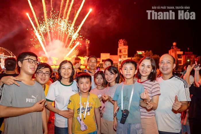 Chương trình khép lại, nhưng sự hứng khởi và dư âm thì còn mãi.