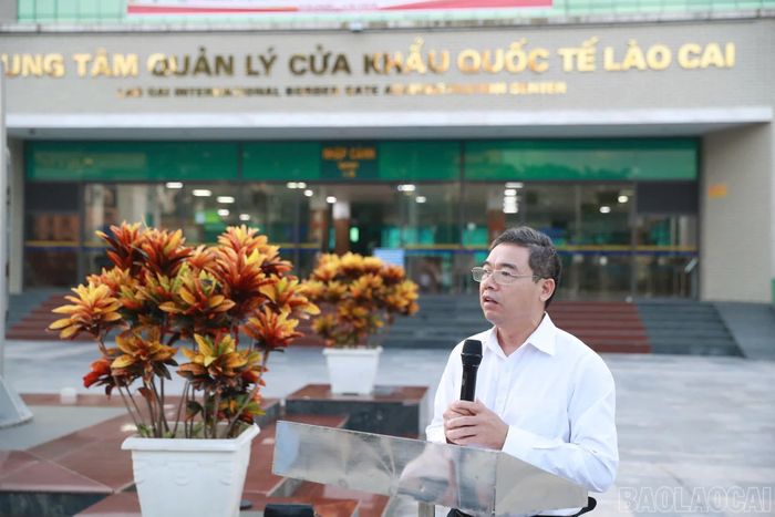Đồng chí Trần Văn Thiện phát biểu tại buổi lễ.