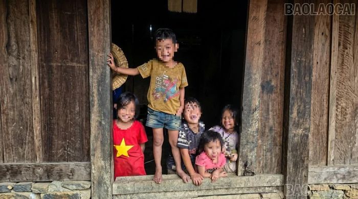 Sự hồn nhiên, ngây thơ của những đứa trẻ vùng cao Chế Tạo.