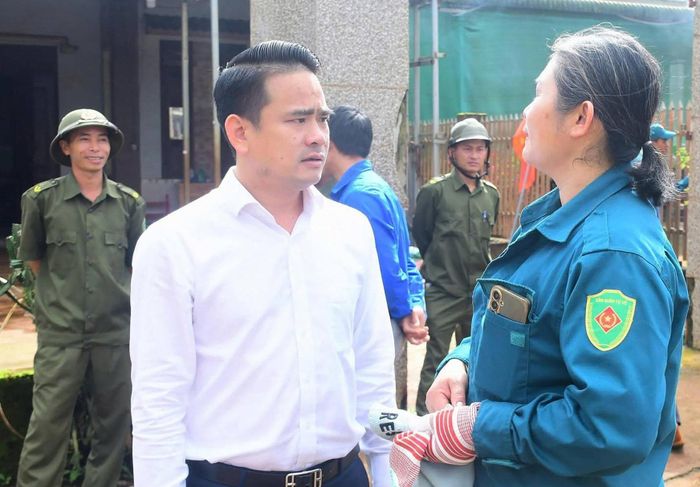 Lãnh đạo xã Đức An thường xuyên kiểm tra thực tế cơ sở, kịp thời nắm bắt và giải quyết tâm tư, nguyện vọng của người dân