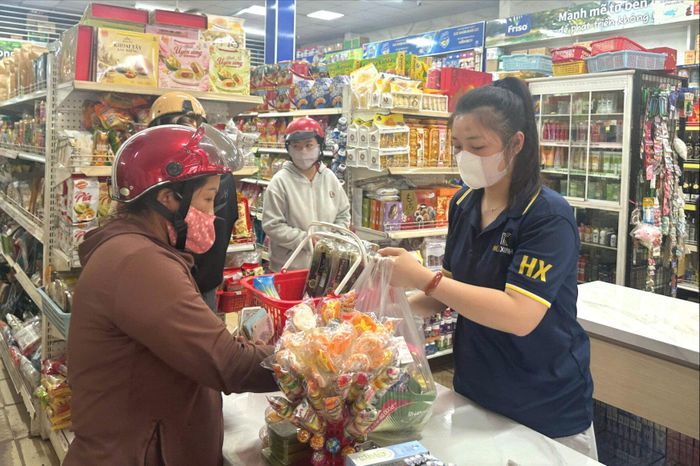 Nhờ cơ quan thuế hỗ trợ, hướng dẫn kịp thời, hoạt động kinh doanh của Công ty TNHH Hồng Xinh, xã Đức Trọng (Lâm Đồng) thuận lợi hơn