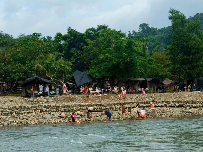 Điểm du lịch canh nông ở thôn La Ngâu, xã Đồng Kho luôn đông khách