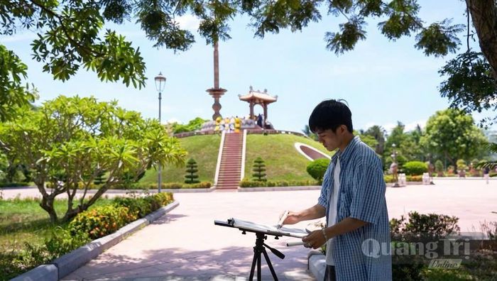 Mỗi người trẻ đều có một cách riêng để tri ân lớp cha anh đi trước - Ảnh: A.T