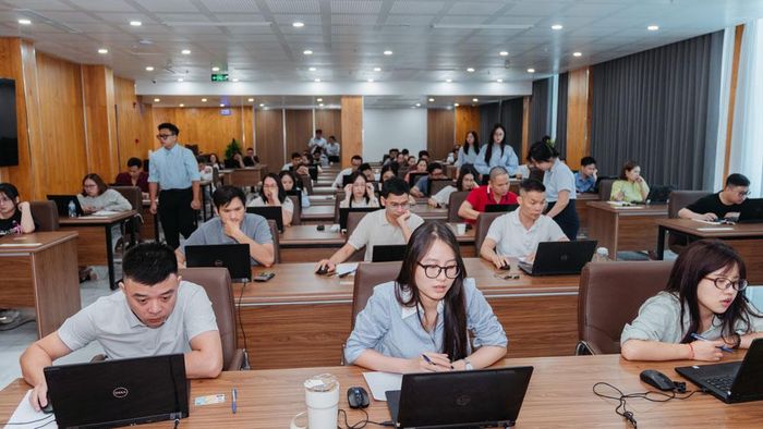 MXV tổ chức kỳ thi cho các học viên đã hoàn thành Khóa tập huẩn nghiệp vụ.