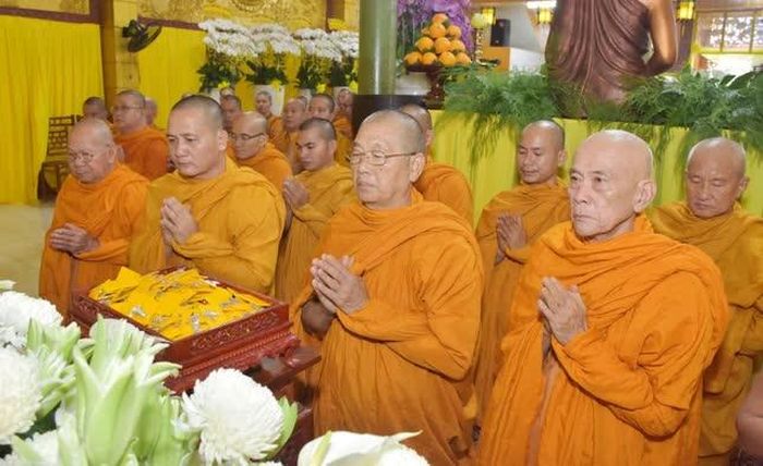 Nhất tâm cầu nguyện Giác linh Hòa thượng cao đăng Phật quốc