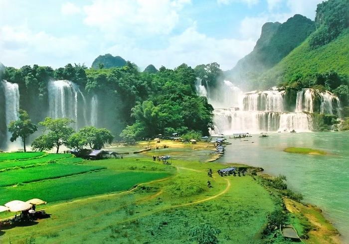 Mùa thu trong xanh ở miền núi phía Bắc. Ảnh: Chu Đức Hòa/BaoCaoBang