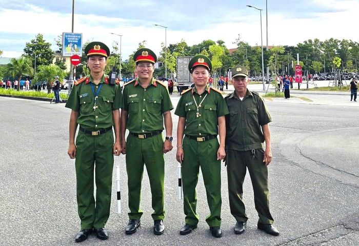 Công an phường Vỹ Dạ đảm bảo ANTT tại lễ hội di sản và âm nhạc quốc tế Huế 2026.