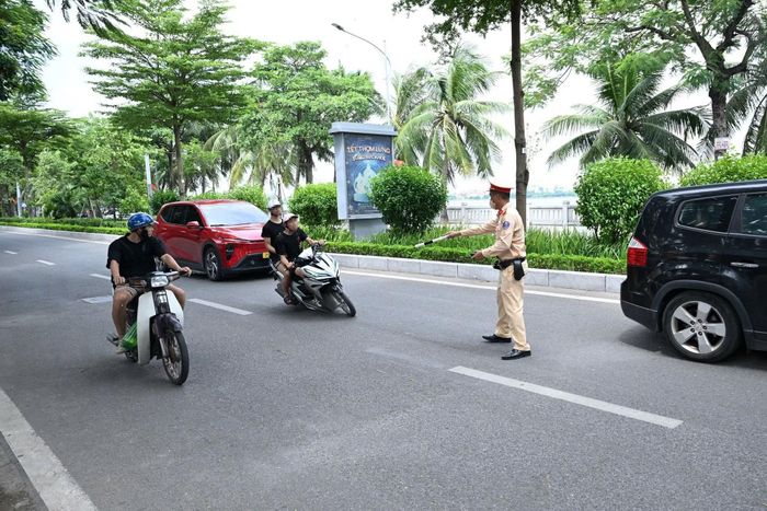 Một trường hợp tìm cách bỏ chạy.